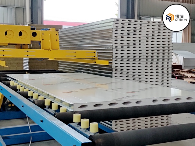 003 機(jī)制硫氧鎂板s.jpg