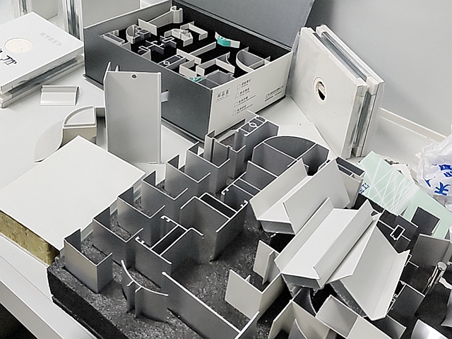 凈化工程裝修中常用的凈化鋁材有哪些？