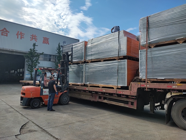 在湖南，就有著不少優(yōu)質(zhì)的凈化板源頭生產(chǎn)廠(chǎng)家